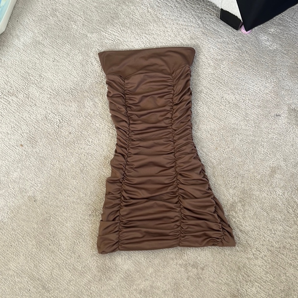Strapless dress